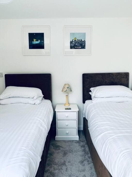 100 Steps To Broadstairs Beach - 2 Bedroom 3 Beds Bagian luar foto